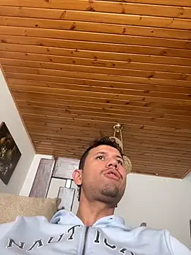 Michaell Spinelly online show from October 2025 03:58:01 PM