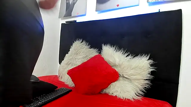 katherine blair online show from February 2026 12:05:02 PM