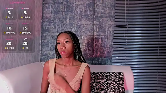 Snapshot of NathalyLeen chatting on October 2025 08:42:02 PM NathalyLeen online show from October 2025 08:42:02 PM