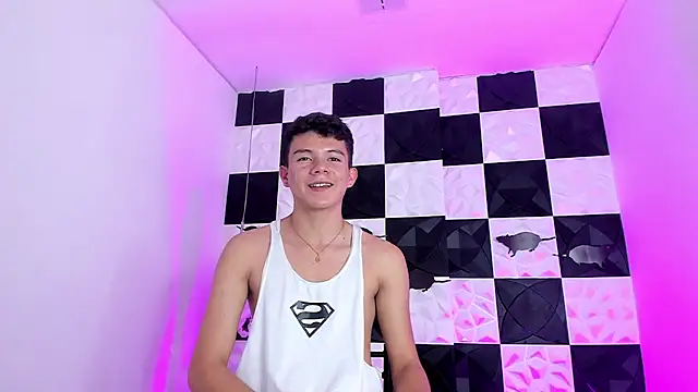 AndyFame1 online show from October 2025 07:05:02 PM