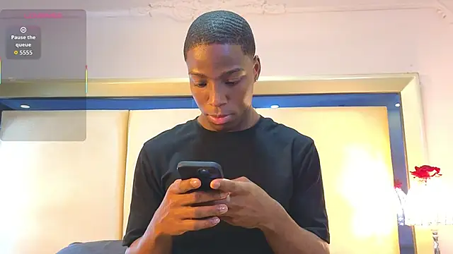 Snapshot of CharlesBrown_ chatting on October 2025 09:16:01 PM CharlesBrown online show from October 2025 09:16:01 PM