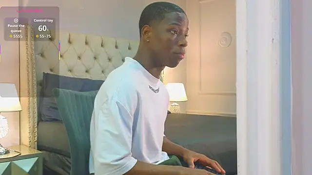 Snapshot of CharlesBrown_ chatting on November 2025 12:31:02 PM CharlesBrown online show from November 2025 12:31:02 PM