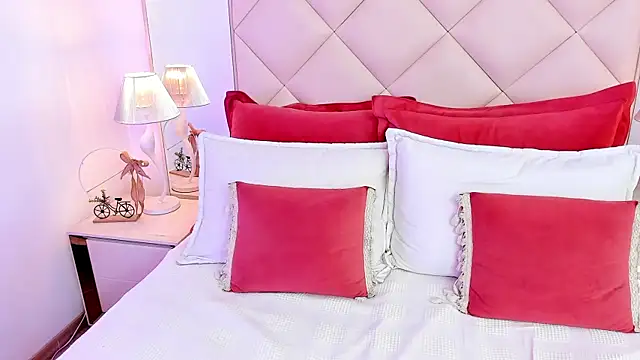 Snapshot of LilBoonew chatting on October 2025 12:16:01 PM LilBoonew online show from October 2025 12:16:01 PM