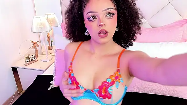 Snapshot of LilBoonew chatting on November 2025 12:56:01 PM LilBoonew online show from November 2025 12:56:01 PM