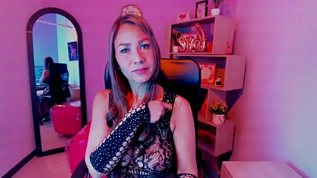 Snapshot of Stefy_Zea chatting on November 2025 06:32:01 PM Stefy Zea online show from November 2025 06:32:01 PM