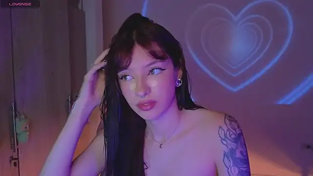 Snapshot of Moonlightt_21 chatting on March 2026 10:23:01 PM Moonlightt 21 online show from March 2026 10:23:01 PM