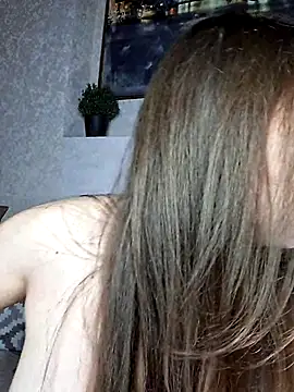 Snapshot of Olivia_OliV chatting on November 2025 01:00:02 AM Olivia OliV online show from November 2025 01:00:02 AM