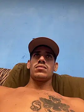 raul021999 online show from April 2026 09:03:01 AM