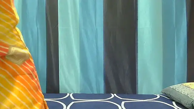 Snapshot of Aarti_misty71 chatting on November 2025 05:20:02 AM Aarti misty71 online show from November 2025 05:20:02 AM