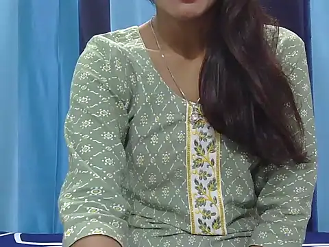 Snapshot of Aarti_misty71 chatting on November 2025 05:09:02 AM Aarti misty71 online show from November 2025 05:09:02 AM