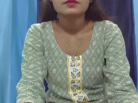 Snapshot of Aarti_misty71 chatting on December 2025 05:45:02 AM Aarti misty71 online show from December 2025 05:45:02 AM