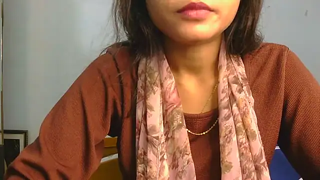 Aarti misty71 online show from April 2026 05:05:01 AM