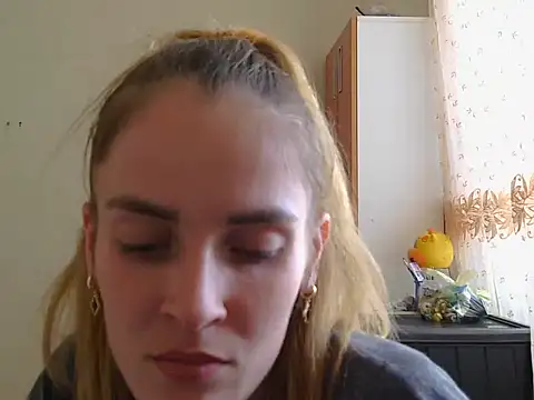 Snapshot of JayeTyler chatting on November 2025 07:51:01 AM JayeTyler online show from November 2025 07:51:01 AM