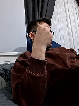 Obstacless online show from January 2026 05:28:02 PM