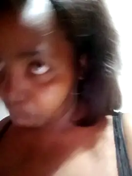 ShySexyBaddiexx online show from December 2025 08:14:01 PM