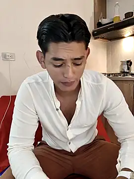 Hiroshi Shen online show from October 2025 12:13:02 PM