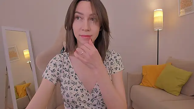 GoodGlamorGirl online show from February 2026 04:17:01 AM