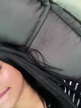 Snapshot of jujuarantes__2025 chatting on November 2025 04:29:01 PM jujuarantes 2025 online show from November 2025 04:29:01 PM