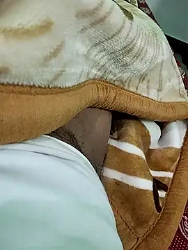 Dickdelhi online show from November 2025 12:41:02 PM