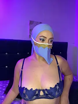 Aisha Malek online show from February 2026 06:46:01 PM