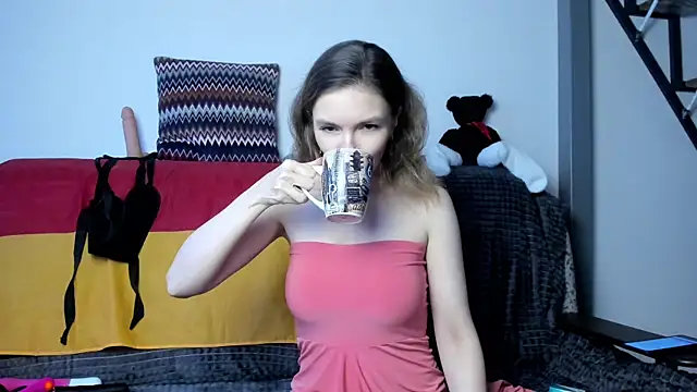 Snapshot of Katherine_Twilight chatting on December 2024 07:18:01 AM Katherine Twilight online show from December 2024 07:18:01 AM