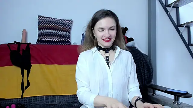 Snapshot of Katherine_Twilight chatting on January 2025 03:27:01 PM Katherine Twilight online show from January 2025 03:27:01 PM