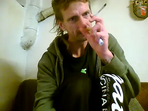 Snapshot of KokosMartin chatting on September 2025 09:05:01 PM KokosMartin online show from September 2025 09:05:01 PM