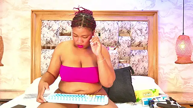 ZOLEY WATSON online show from April 2026 03:13:01 AM