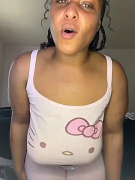 Snapshot of yummy0322 chatting on February 2026 04:04:01 PM yummy0322 online show from February 2026 04:04:01 PM