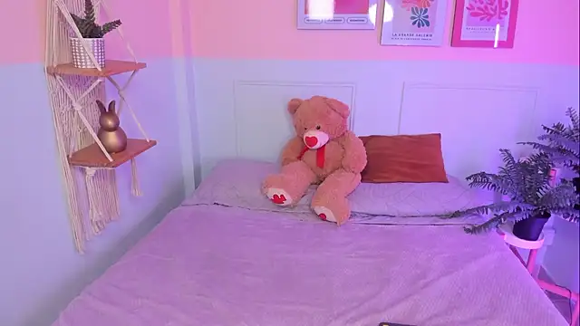 Camila Rivers online show from March 2026 04:18:02 AM