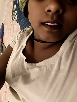 Snapshot of Sweet_Liza04 chatting on October 2025 08:53:02 PM Sweet Liza04 online show from October 2025 08:53:02 PM