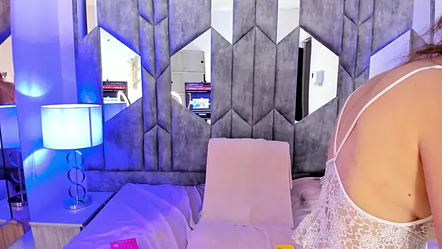 BestLadyMature online show from November 2025 07:36:02 PM