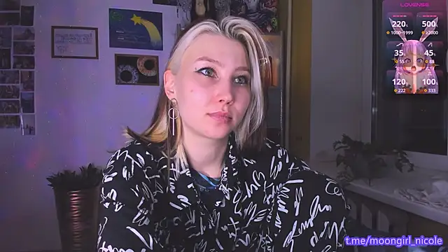 Nicole matt online show from December 2025 09:08:01 PM