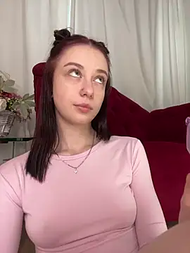 Snapshot of MiraXS chatting on May 2026 04:40:02 AM MiraXS online show from May 2026 04:40:02 AM