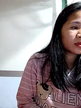 Snapshot of Maria2299 chatting on November 2025 09:32:01 PM Maria2299 online show from November 2025 09:32:01 PM