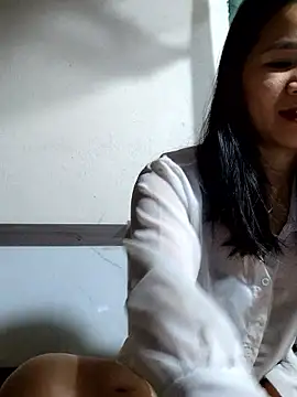 Snapshot of Maria2299 chatting on November 2025 08:43:01 PM Maria2299 online show from November 2025 08:43:01 PM