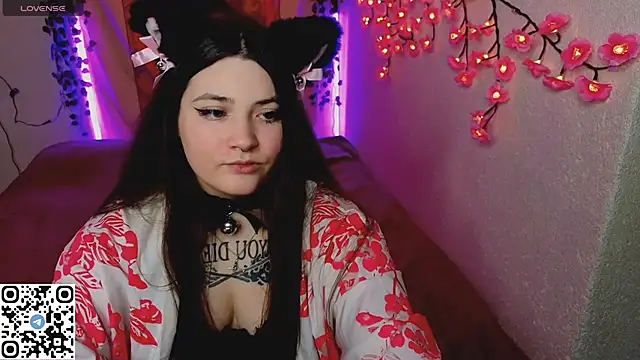 Snapshot of mirana_blade chatting on November 2025 10:18:02 AM mirana blade online show from November 2025 10:18:02 AM