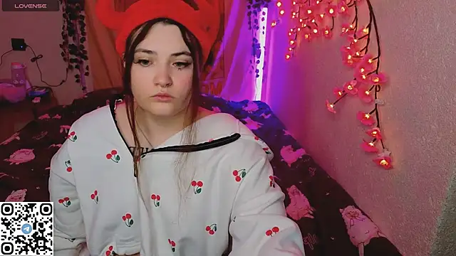 Snapshot of mirana_blade chatting on December 2025 11:08:01 AM mirana blade online show from December 2025 11:08:01 AM