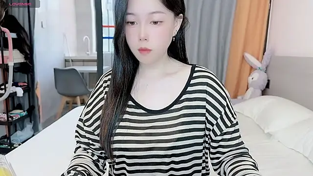 Snapshot of Bella_Ava chatting on October 2025 06:16:02 AM Bella Ava online show from October 2025 06:16:02 AM