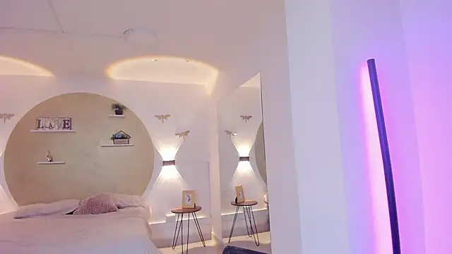 Snapshot of TokyoHaskel chatting on November 2025 04:23:02 AM TokyoHaskel online show from November 2025 04:23:02 AM