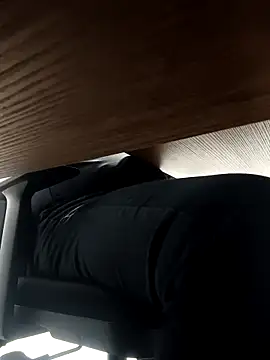 Snapshot of Yaman_33 chatting on November 2025 12:07:01 PM Yaman 33 online show from November 2025 12:07:01 PM