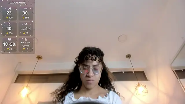 Hanna Cornee  online show from February 2026 12:20:01 PM