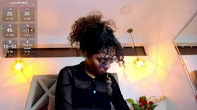 Hanna Cornee  online show from February 2026 12:23:02 PM