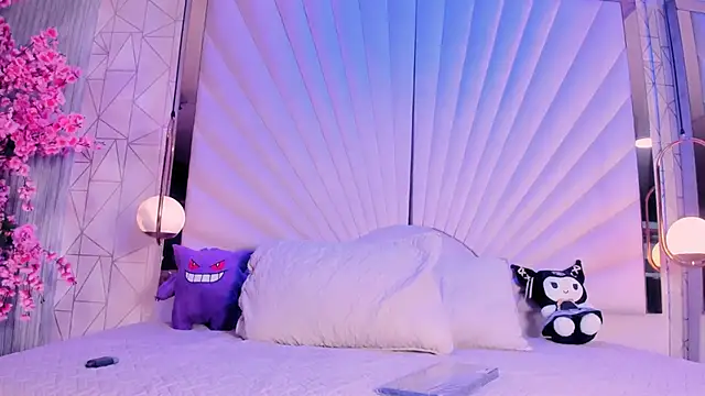 Snapshot of VesperVelvet chatting on May 2026 05:01:02 AM VesperVelvet online show from May 2026 05:01:02 AM