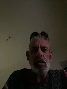 Snapshot of crisfootlicker chatting on July 2026 11:22:01 PM crisfootlicker online show from July 2026 11:22:01 PM