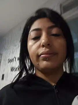 Kaylachannell online show from February 2026 03:23:02 AM