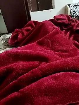 juhijaan2005 online show from October 2025 04:52:02 PM