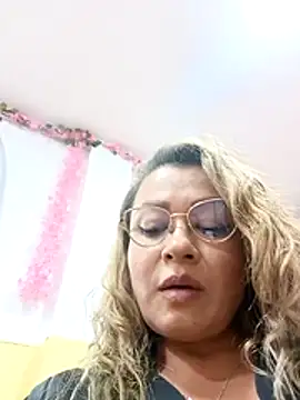 Asuna yuuky online show from February 2026 10:18:01 PM