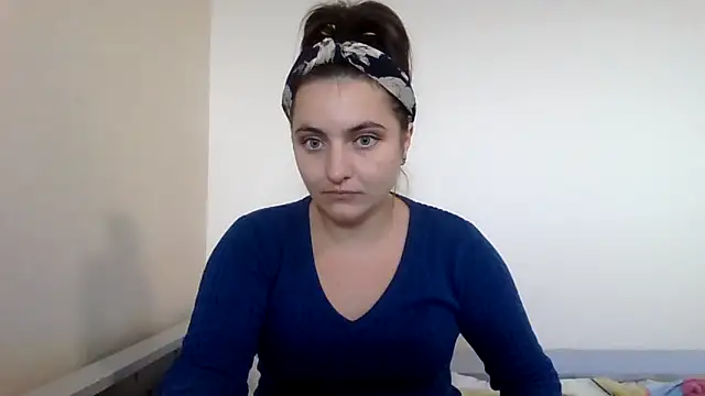 Snapshot of DInaraXRose chatting on September 2025 09:12:01 AM DInaraXRose online show from September 2025 09:12:01 AM