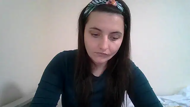 Snapshot of DInaraXRose chatting on November 2025 10:15:01 AM DInaraXRose online show from November 2025 10:15:01 AM